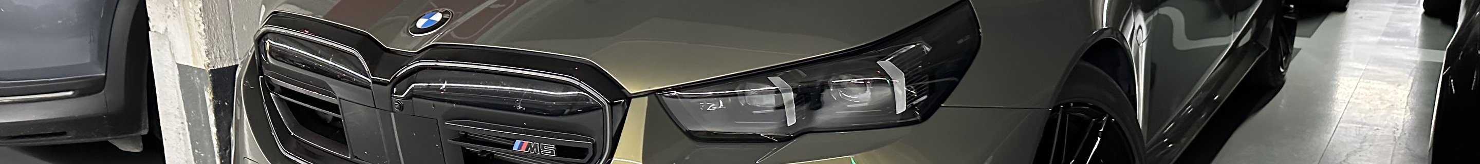BMW M5 G90