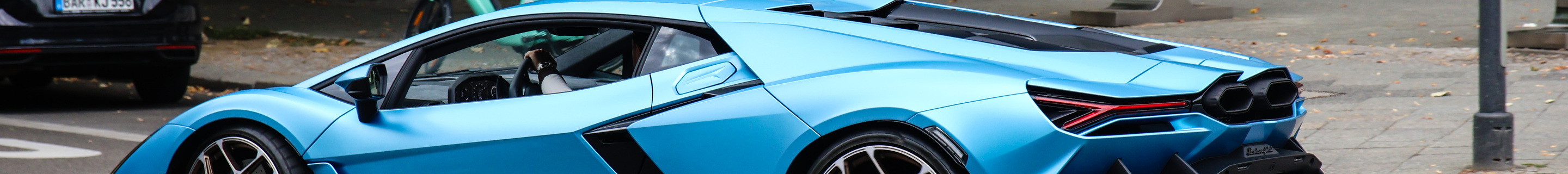 Lamborghini Revuelto