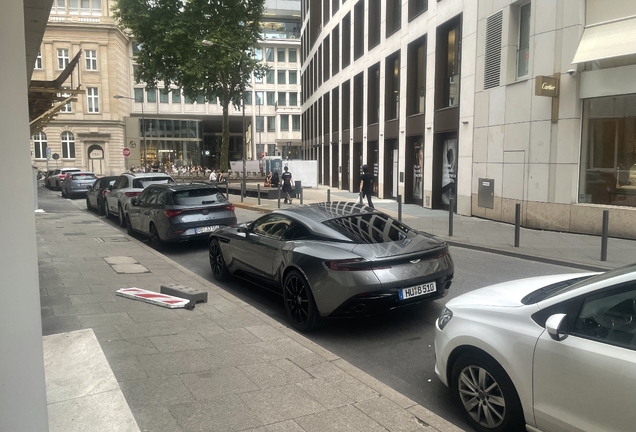 Aston Martin DB11
