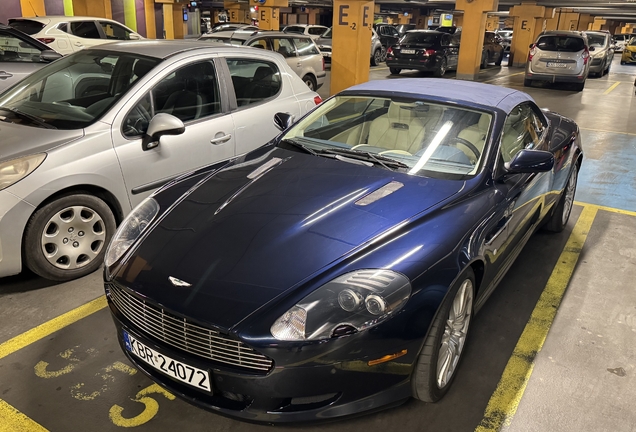Aston Martin DB9 Volante