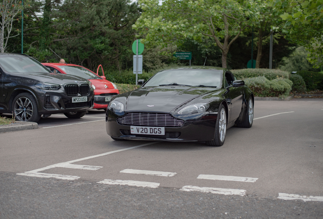 Aston Martin V8 Vantage