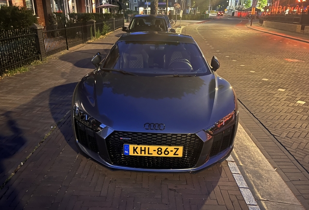 Audi R8 V10 2015