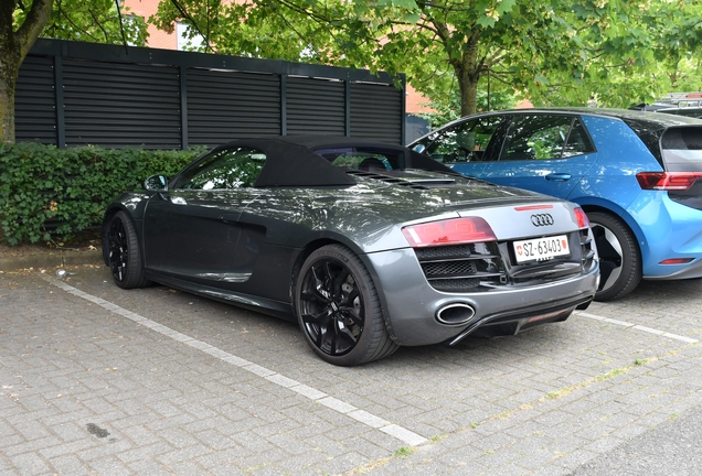 Audi R8 V10 Spyder 2013