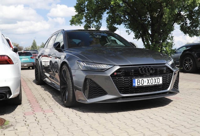 Audi RS6 Avant C8