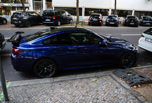 BMW M4 F82 CS
