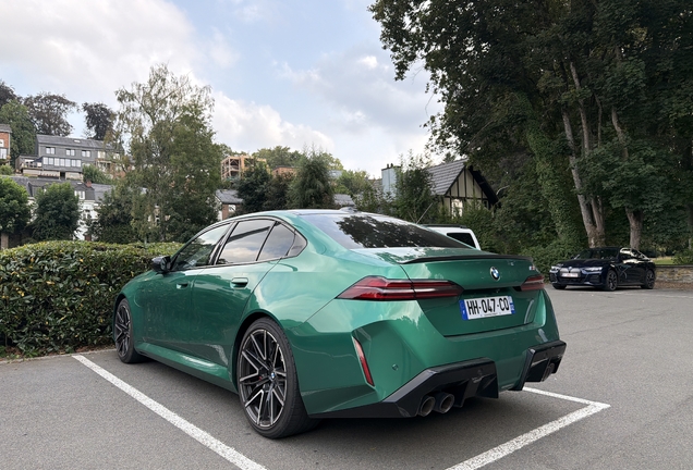 BMW M5 G90