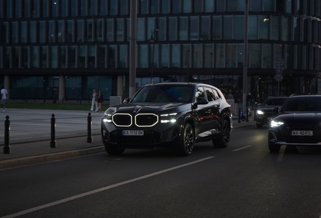 BMW XM G09