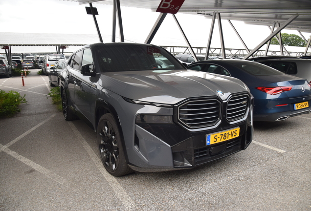 BMW XM G09