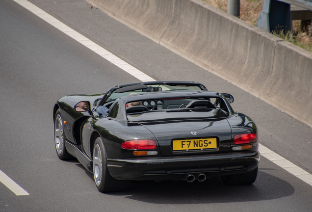 Dodge Viper RT/10 1996