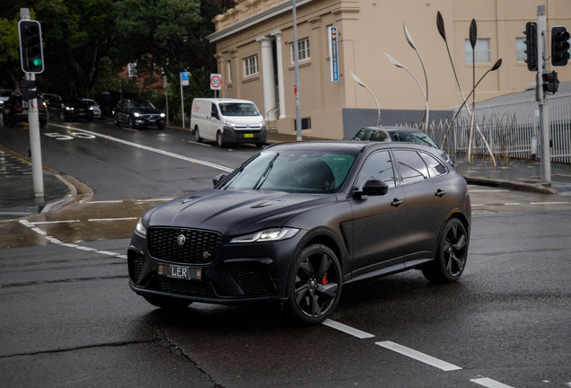 Jaguar F-PACE SVR 2021