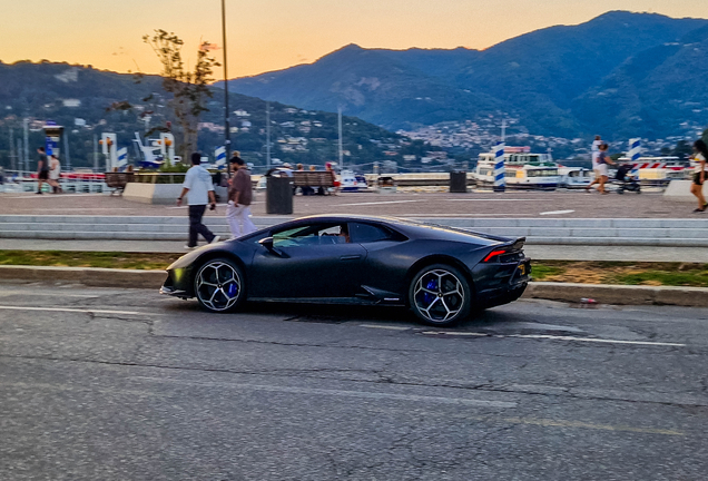 Lamborghini Huracán LP640-4 EVO