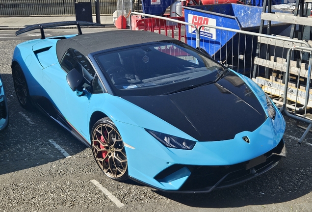 Lamborghini Huracán LP640-4 Performante Spyder