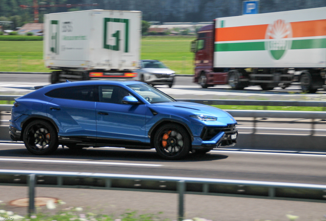 Lamborghini Urus Performante
