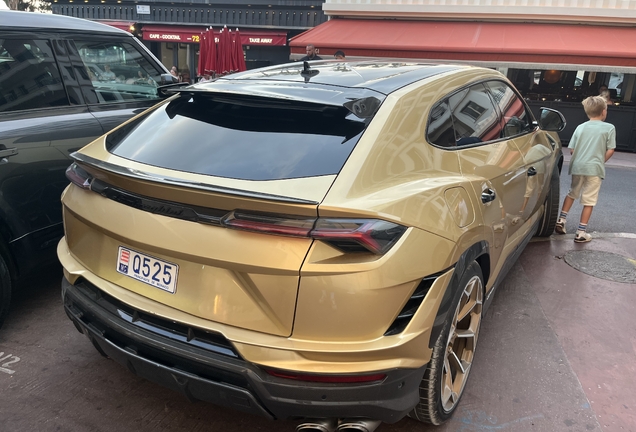 Lamborghini Urus Performante