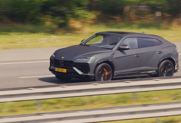 Lamborghini Urus SE