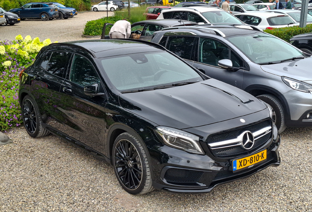 Mercedes-AMG GLA 45 X156