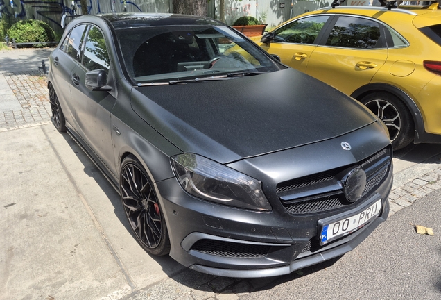 Mercedes-Benz A 45 AMG