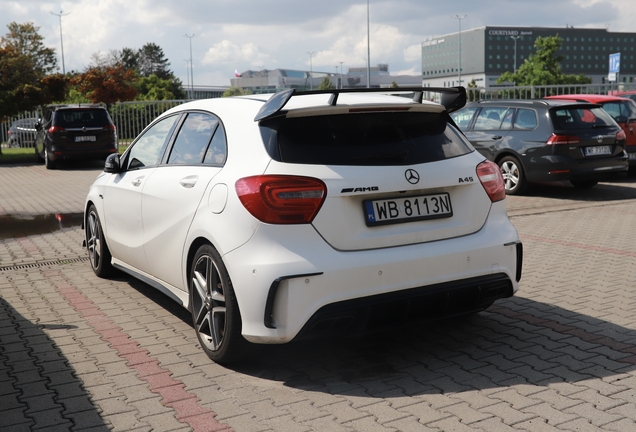 Mercedes-Benz A 45 AMG
