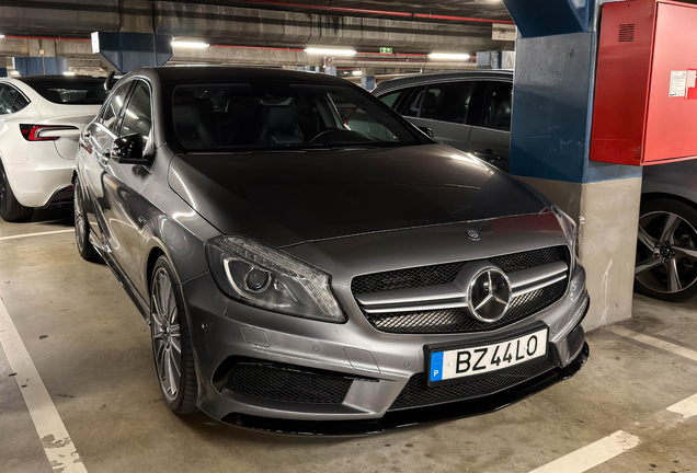 Mercedes-Benz A 45 AMG