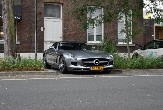 Mercedes-Benz SLS AMG Roadster
