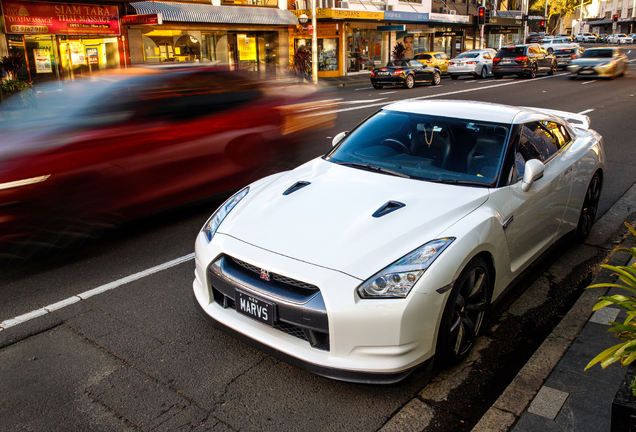 Nissan GT-R