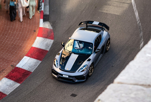 Porsche 718 Cayman GT4 RS Weissach Package