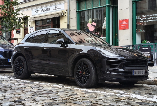 Porsche 95B Macan GTS MkIII