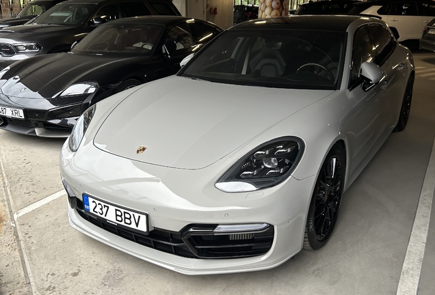 Porsche 971 Panamera Turbo Sport Turismo