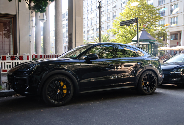 Porsche Cayenne Coupé Turbo E-Hybrid