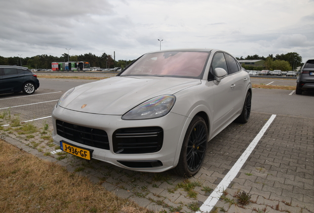 Porsche Cayenne Coupé Turbo S E-Hybrid