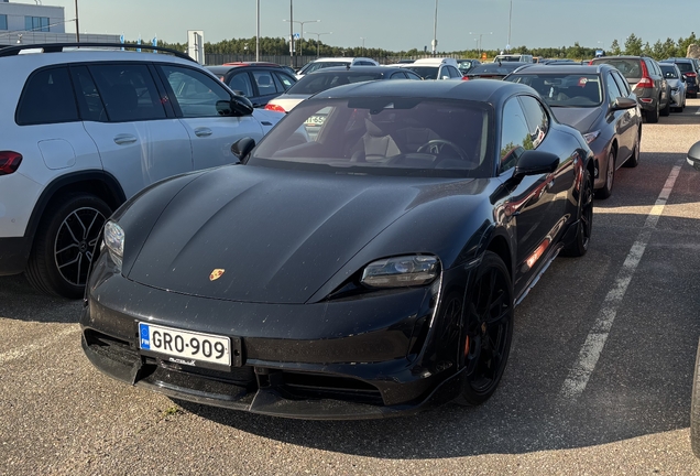 Porsche Taycan Turbo S Cross Turismo MkI