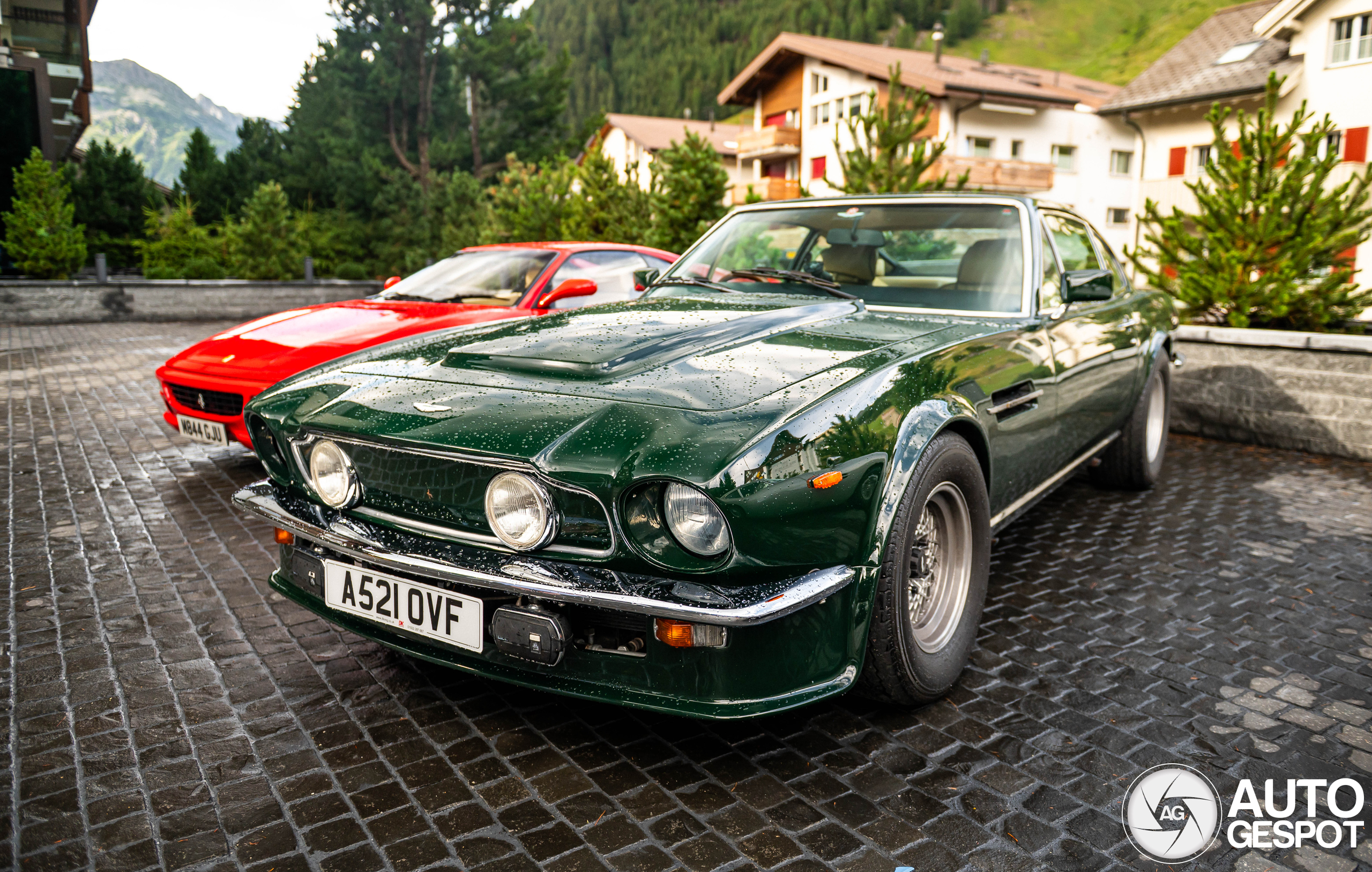 Aston Martin V8 Vantage 1977-1989