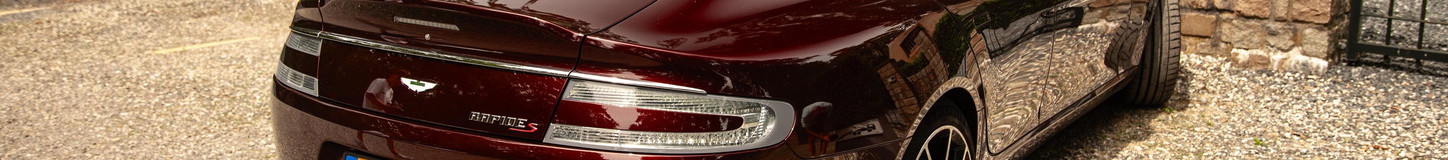 Aston Martin Rapide S
