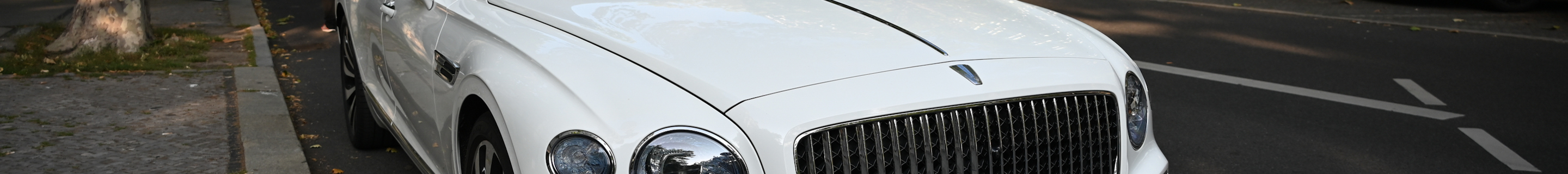 Bentley Flying Spur V8 2021