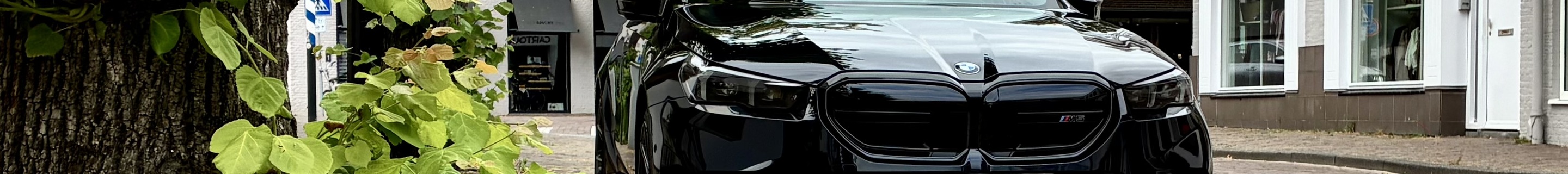 BMW M5 G90