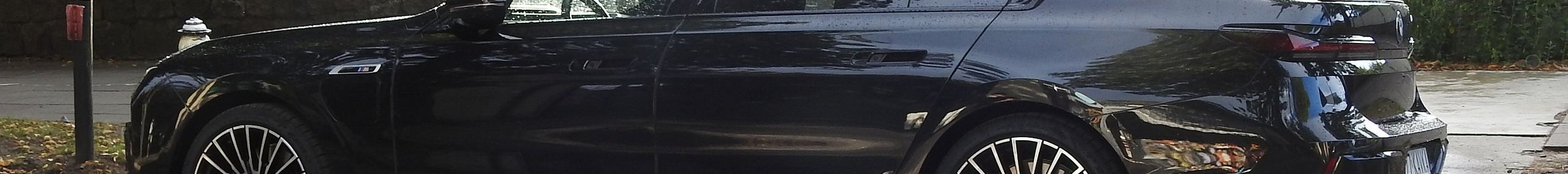 BMW M760e xDrive