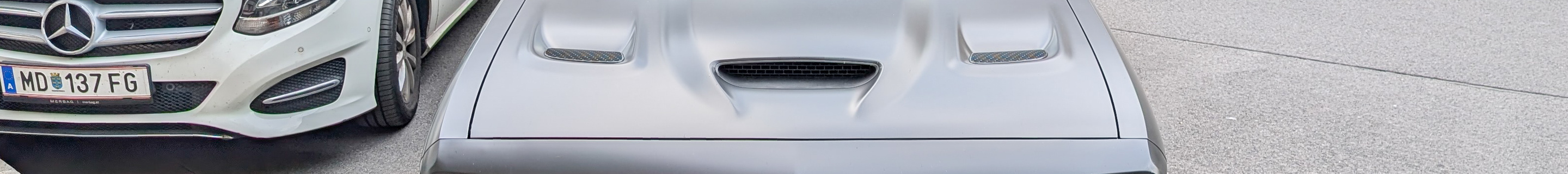 Dodge Challenger SRT Hellcat