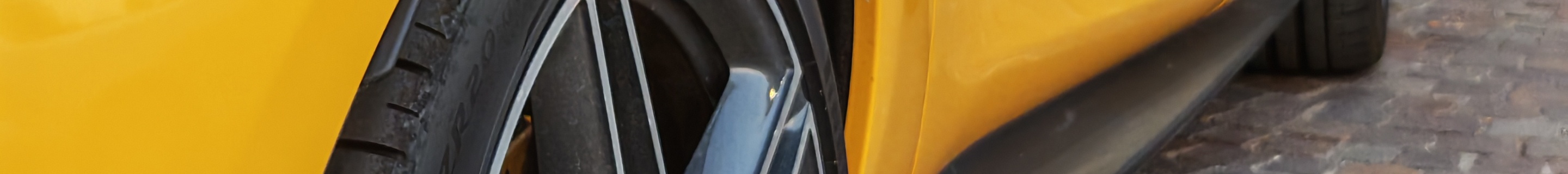 Ferrari Roma Spider