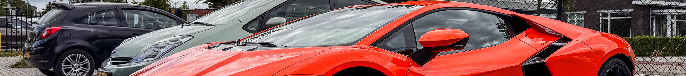 Lamborghini Revuelto