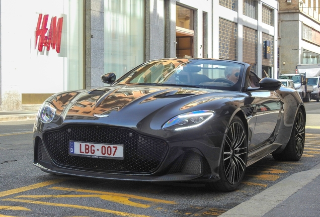 Aston Martin DBS Superleggera Volante