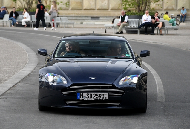 Aston Martin V8 Vantage