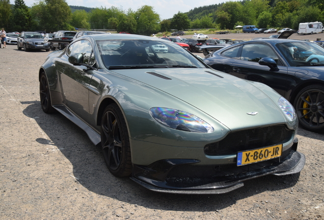 Aston Martin Vantage GT8