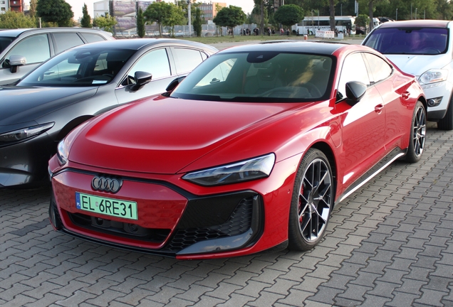 Audi RS E-Tron GT 2025