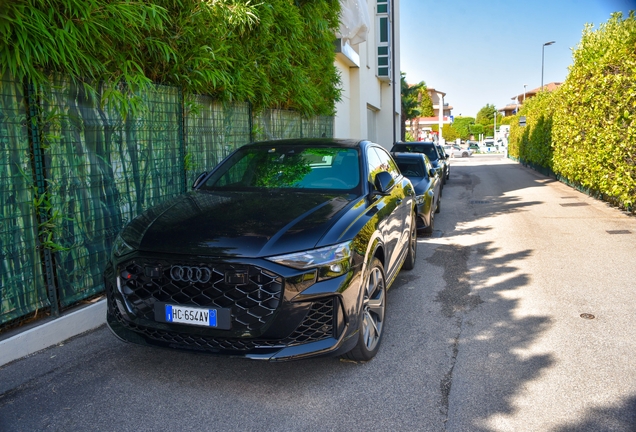 Audi RS Q8 2024