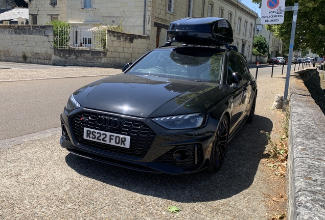 Audi RS4 Avant B9