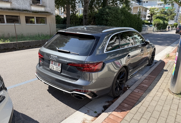 Audi RS4 Avant B9