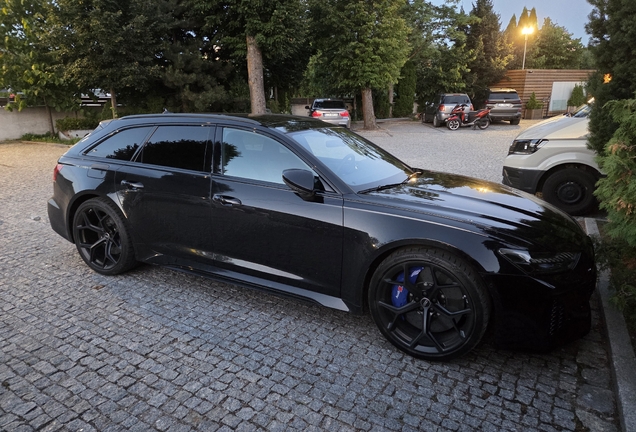 Audi RS6 Avant C8