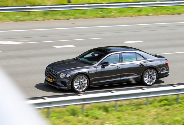 Bentley Flying Spur Mulliner 2025