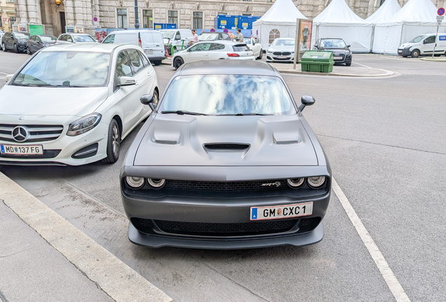 Dodge Challenger SRT Hellcat