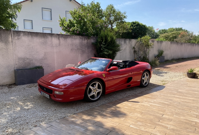 Ferrari F355 Spider